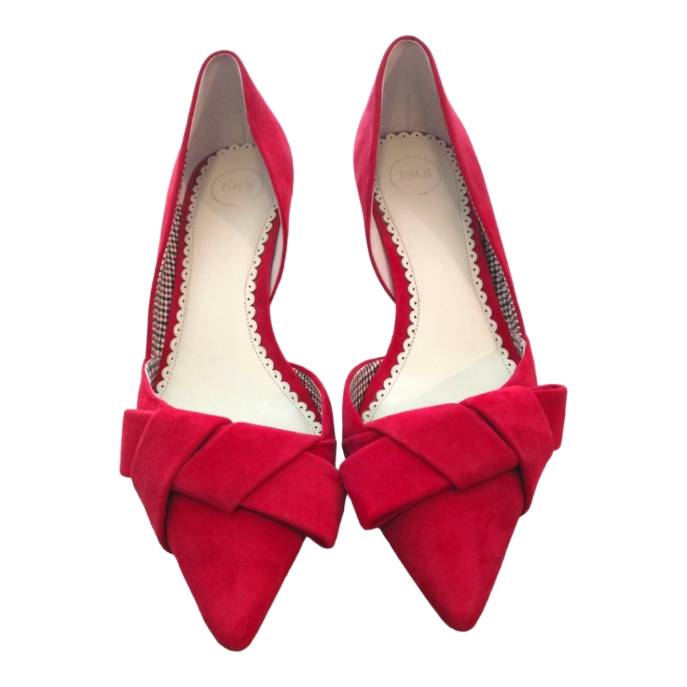 1901 red suede kitten heel pointed toe d'orsay style shoe size 9M